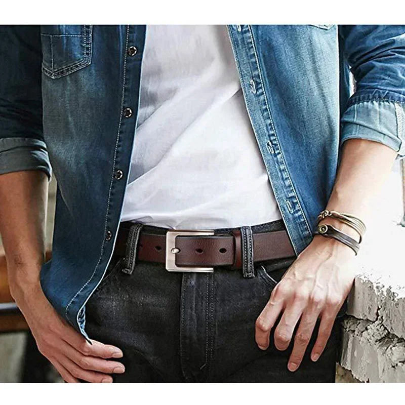 Ceinture en cuir homme portée avec pantalon